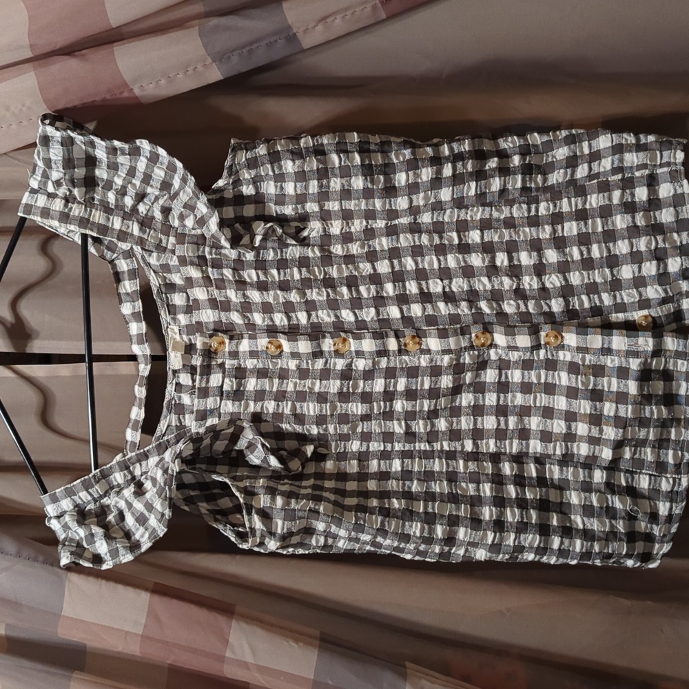 Gingham top